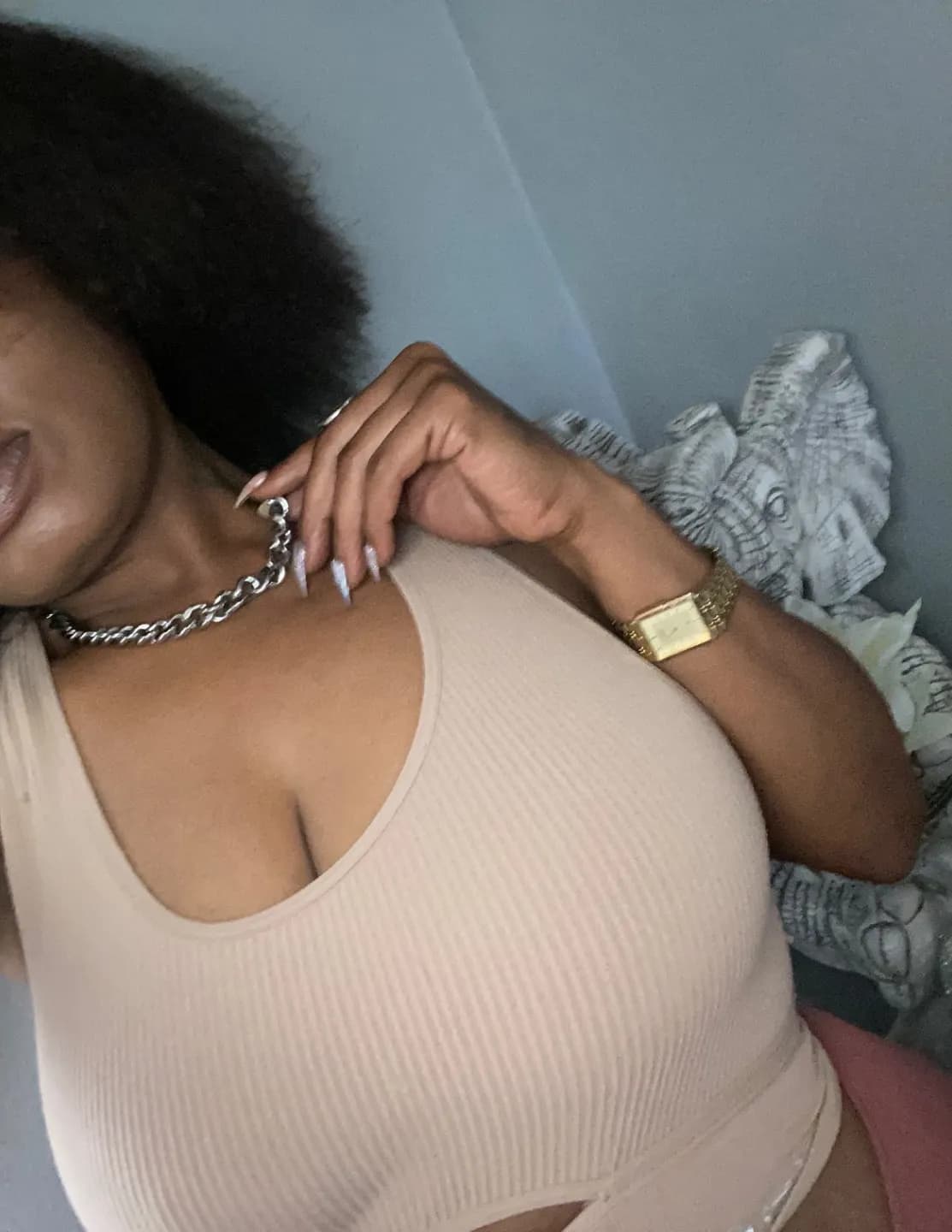 LaTisha G image