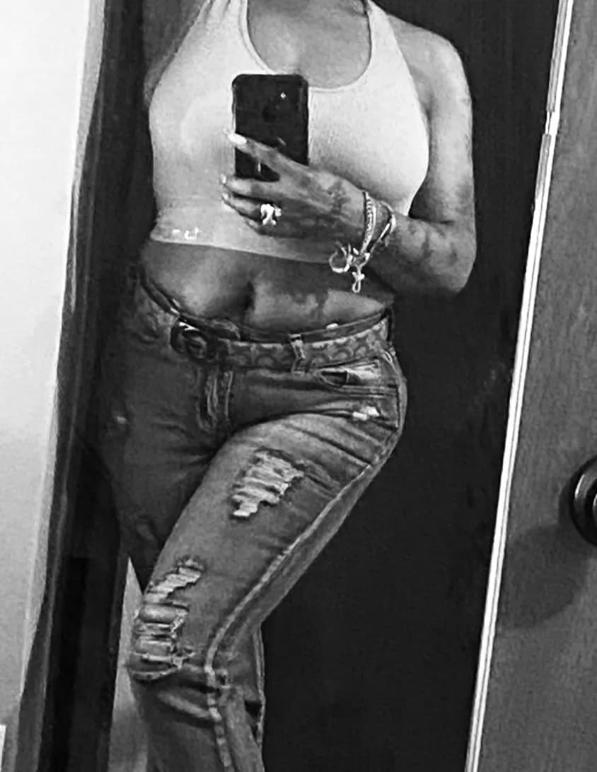 LaTisha G image