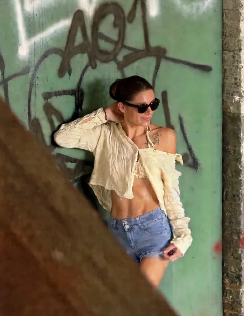 competitor lK3g8