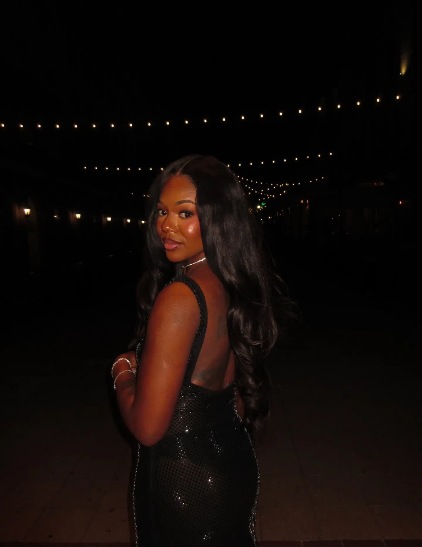 Mercedes Walker image