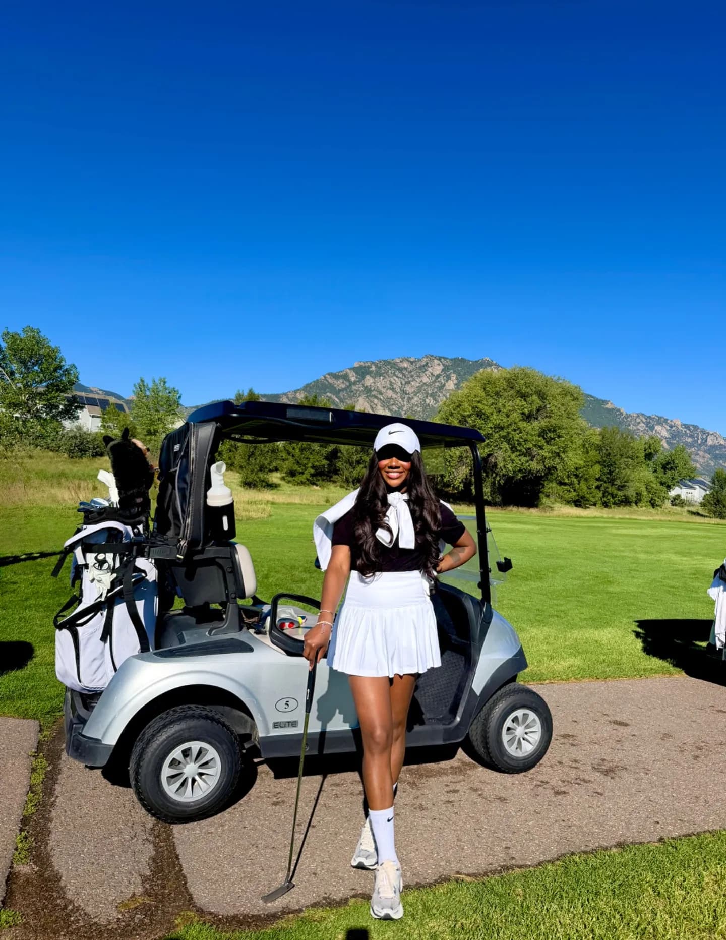 Mercedes Walker image