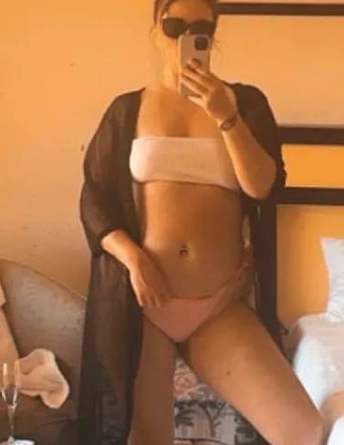 Chantel Rose image