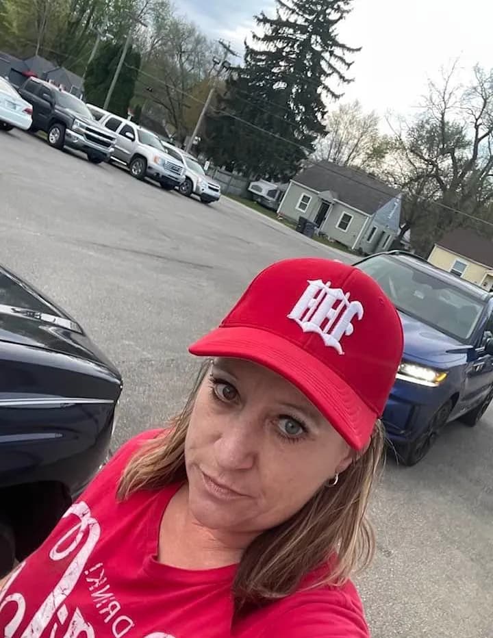 Angela Rae image