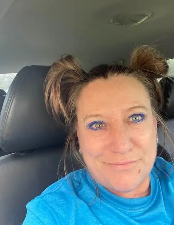 Angela Rae image