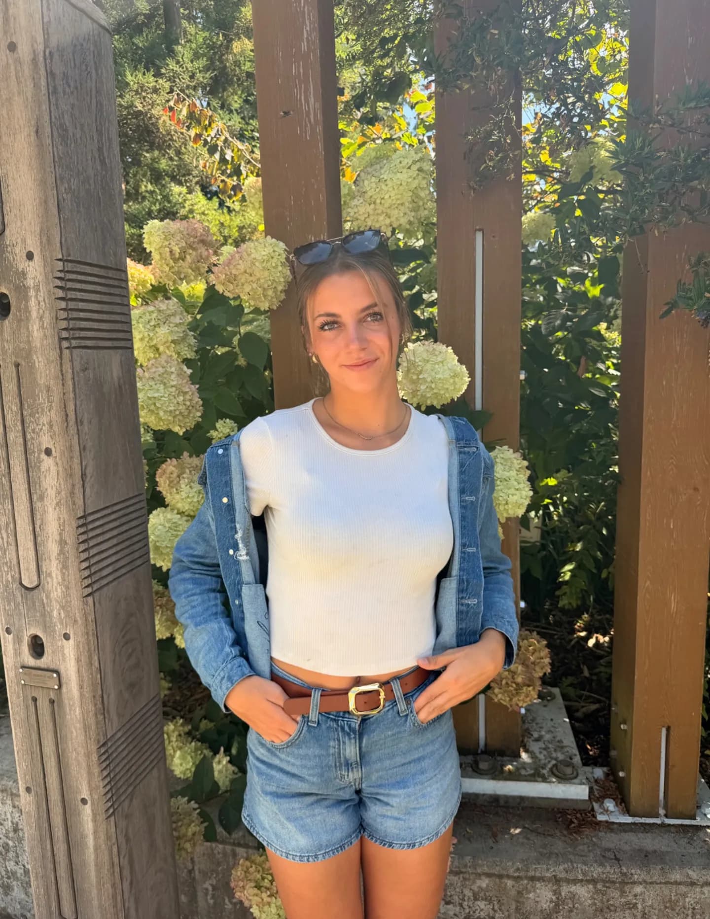 Dani Michelle image
