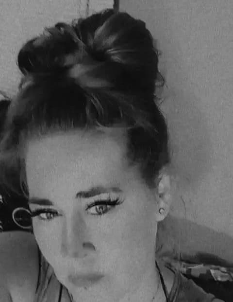 Alicia Nash image