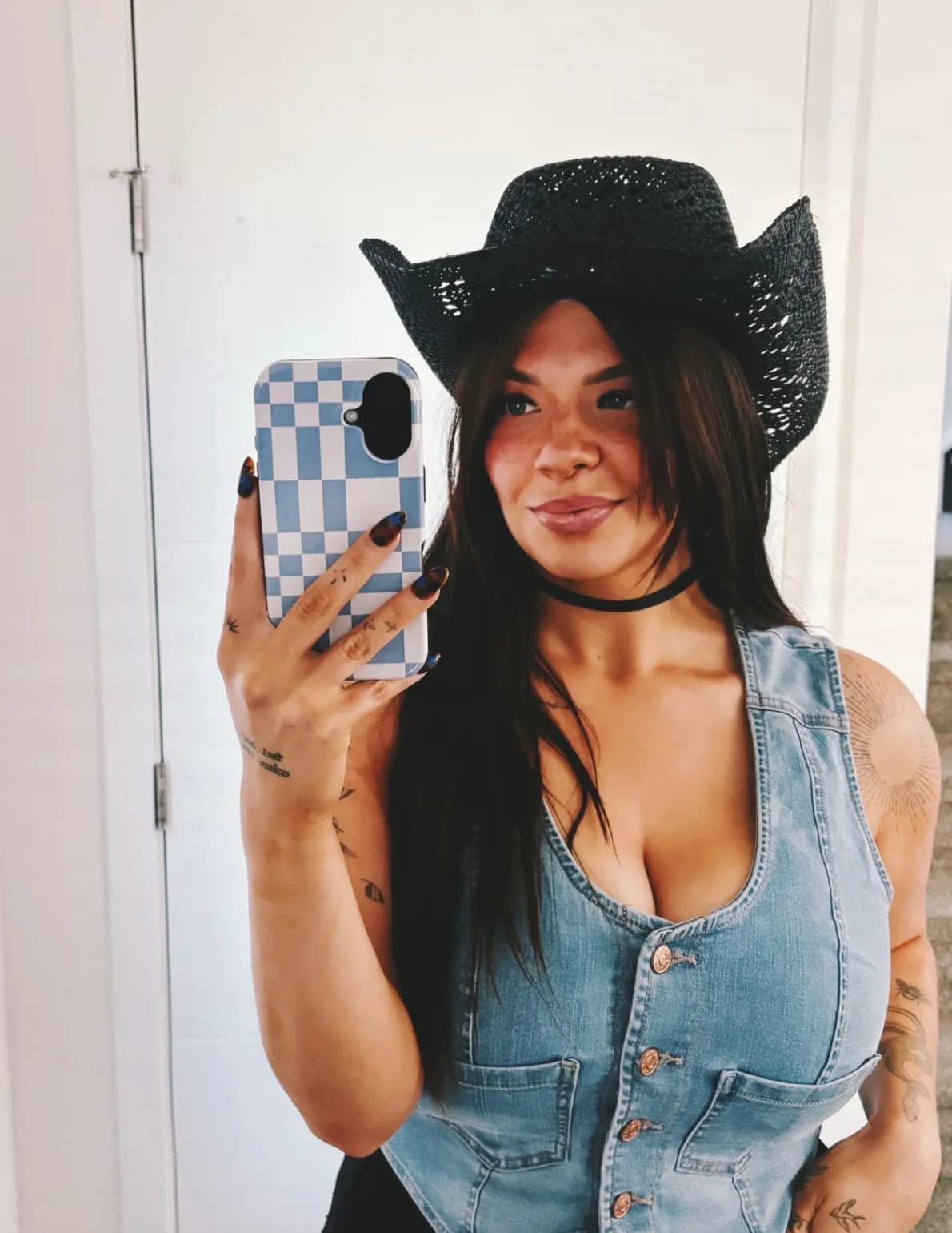 Carlie image