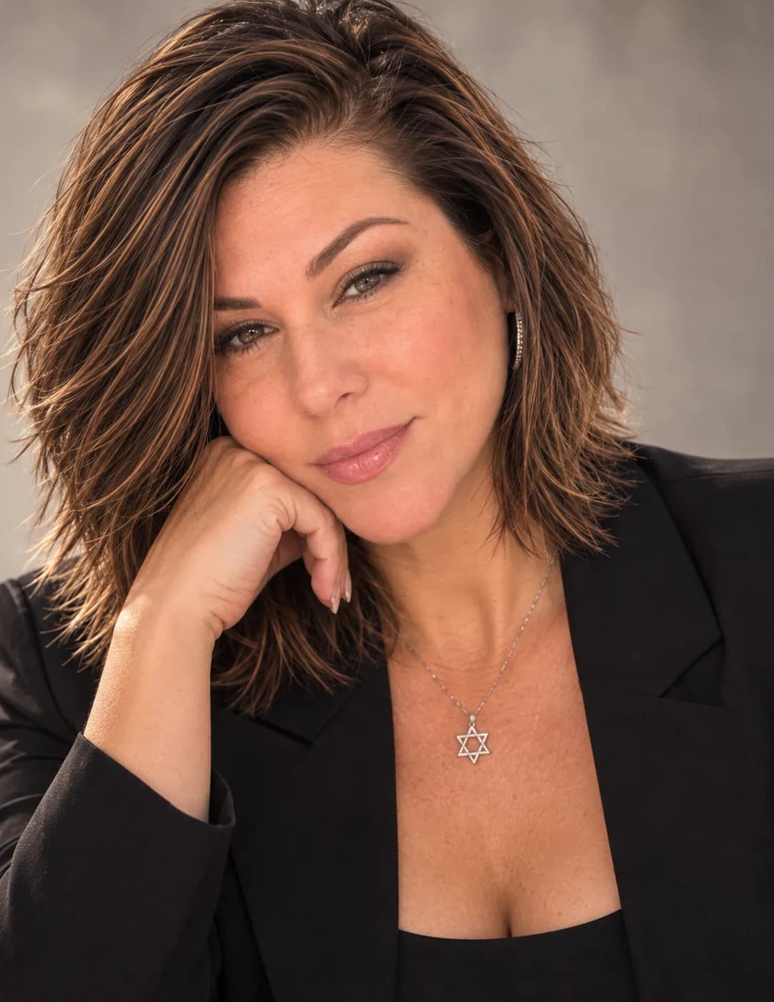 Jennifer Lee image