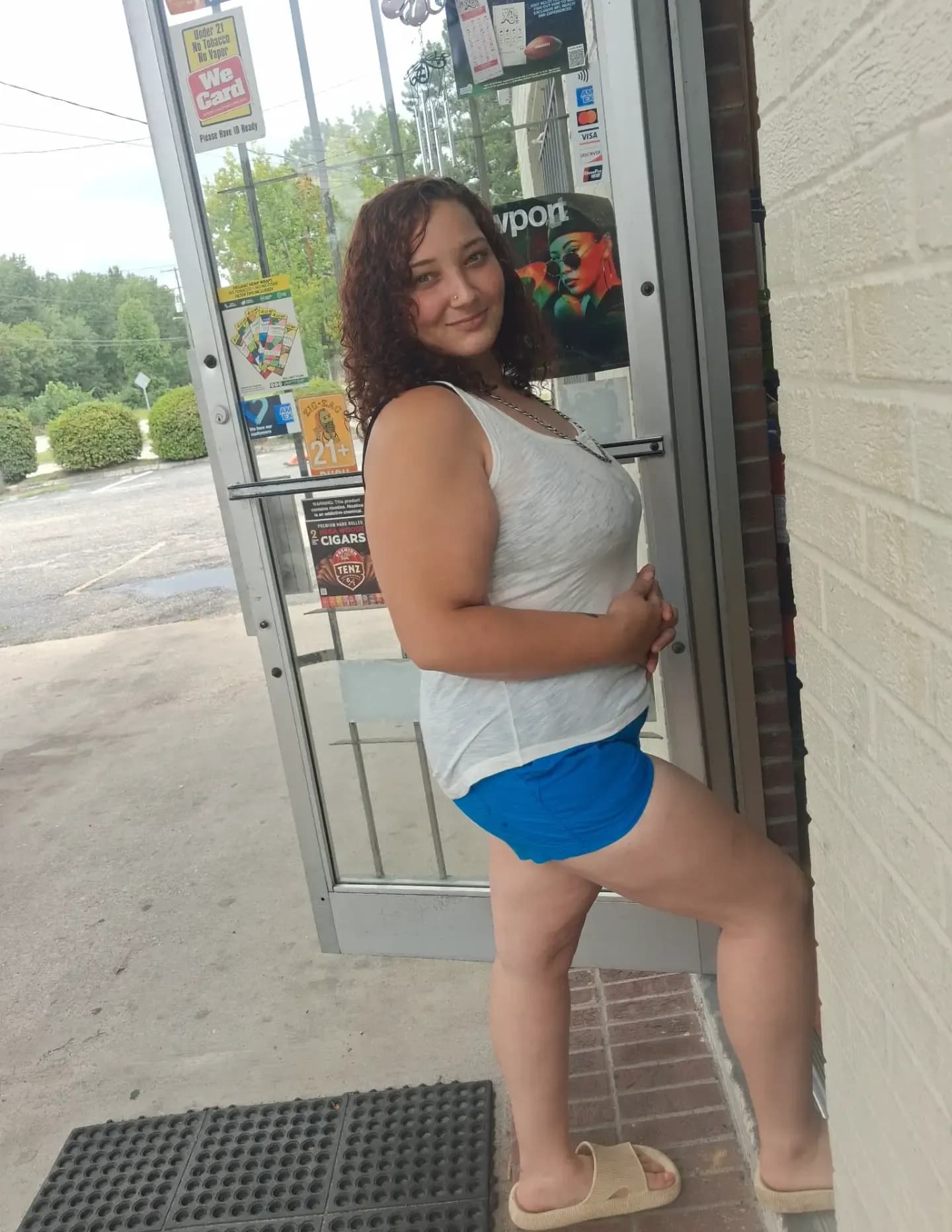 Deanna McMillan image