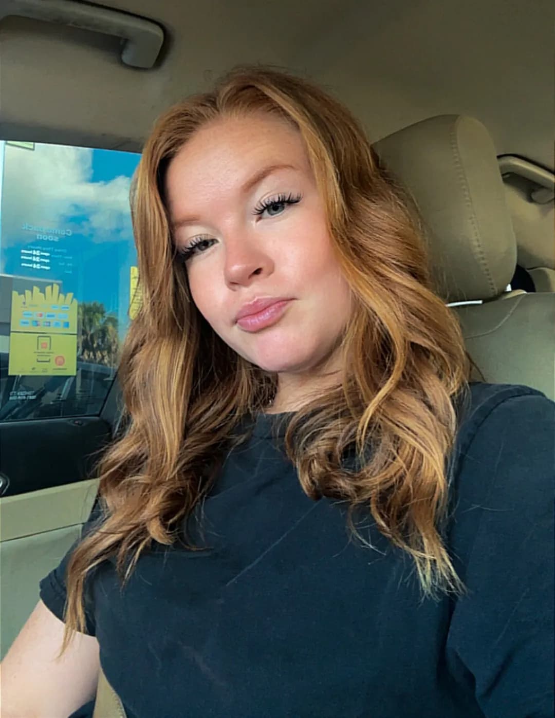 competitor ynQQr