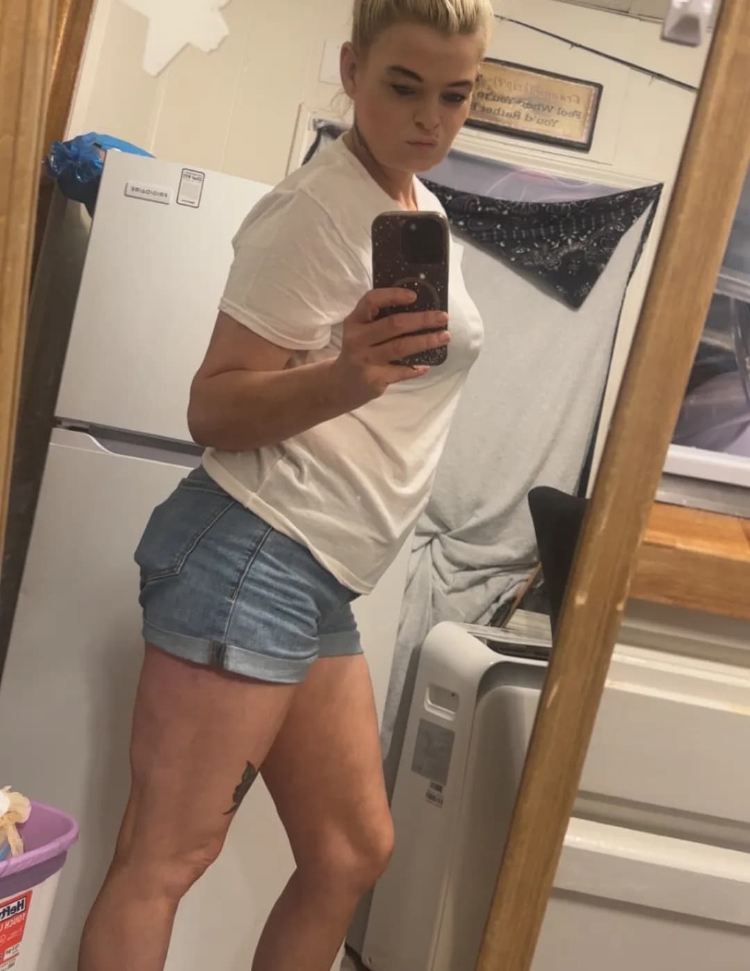 Angel Hutchinson image