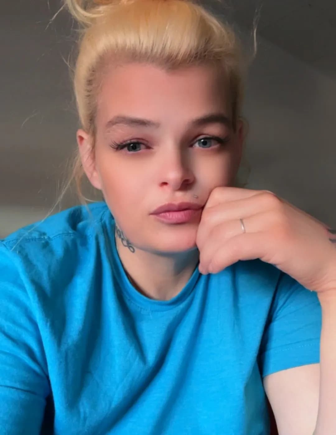 Angel Hutchinson image