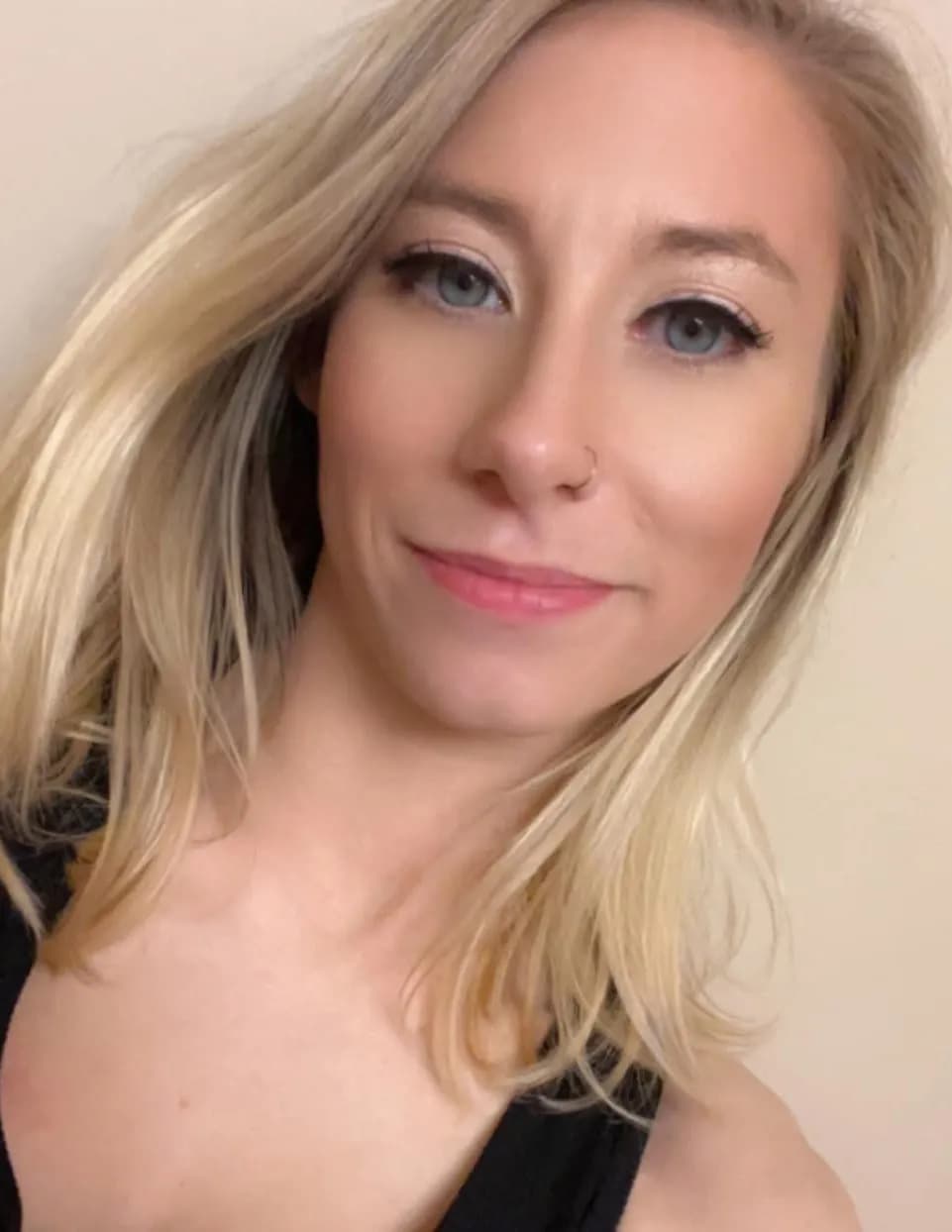 Shauna Ariana image