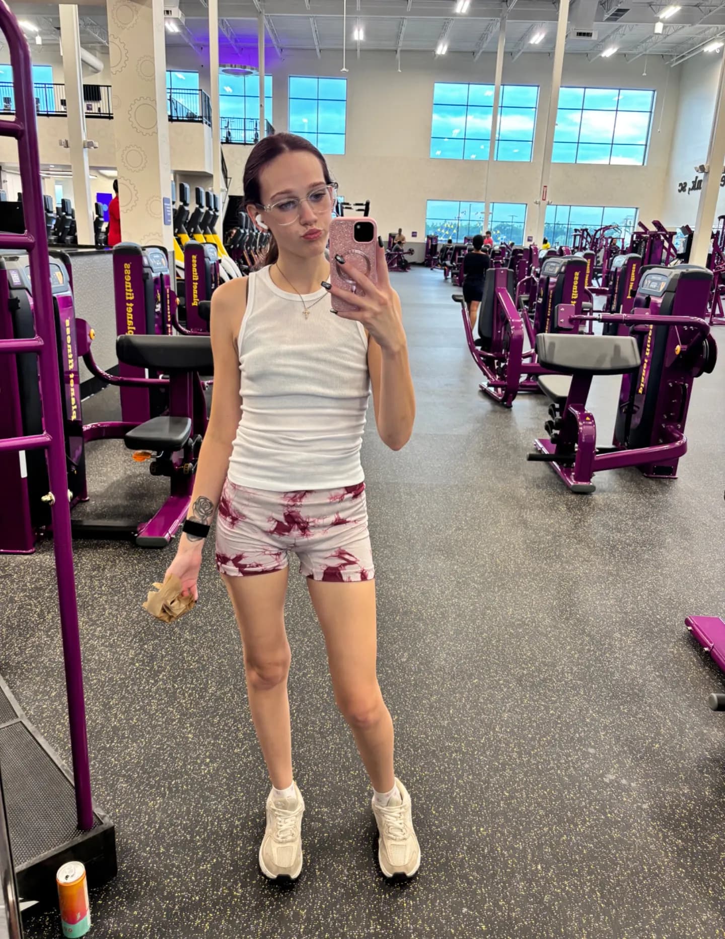 competitor XgYpj