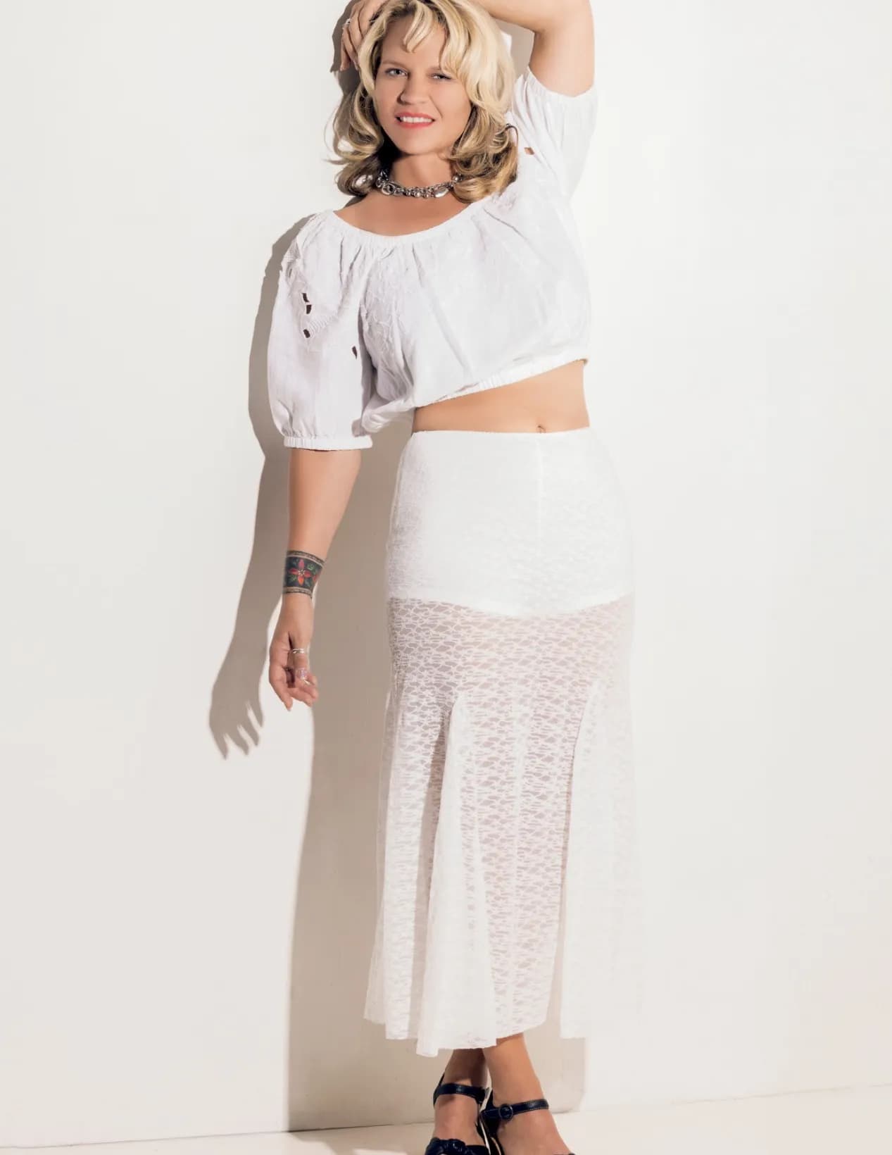 Linzee Bee image