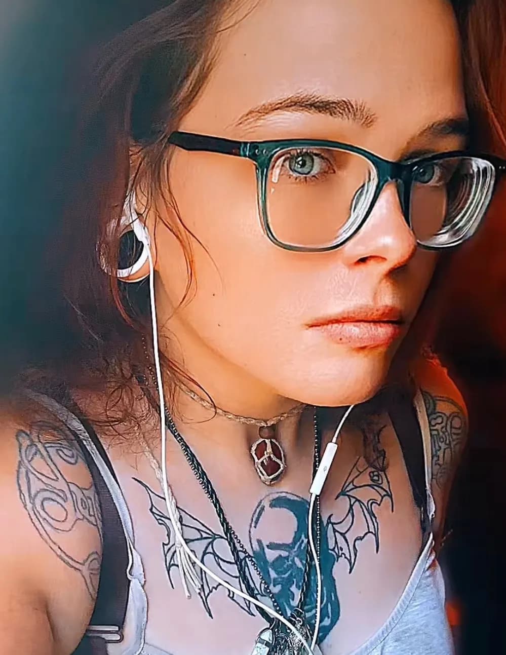 Nikki Shania Shelton image