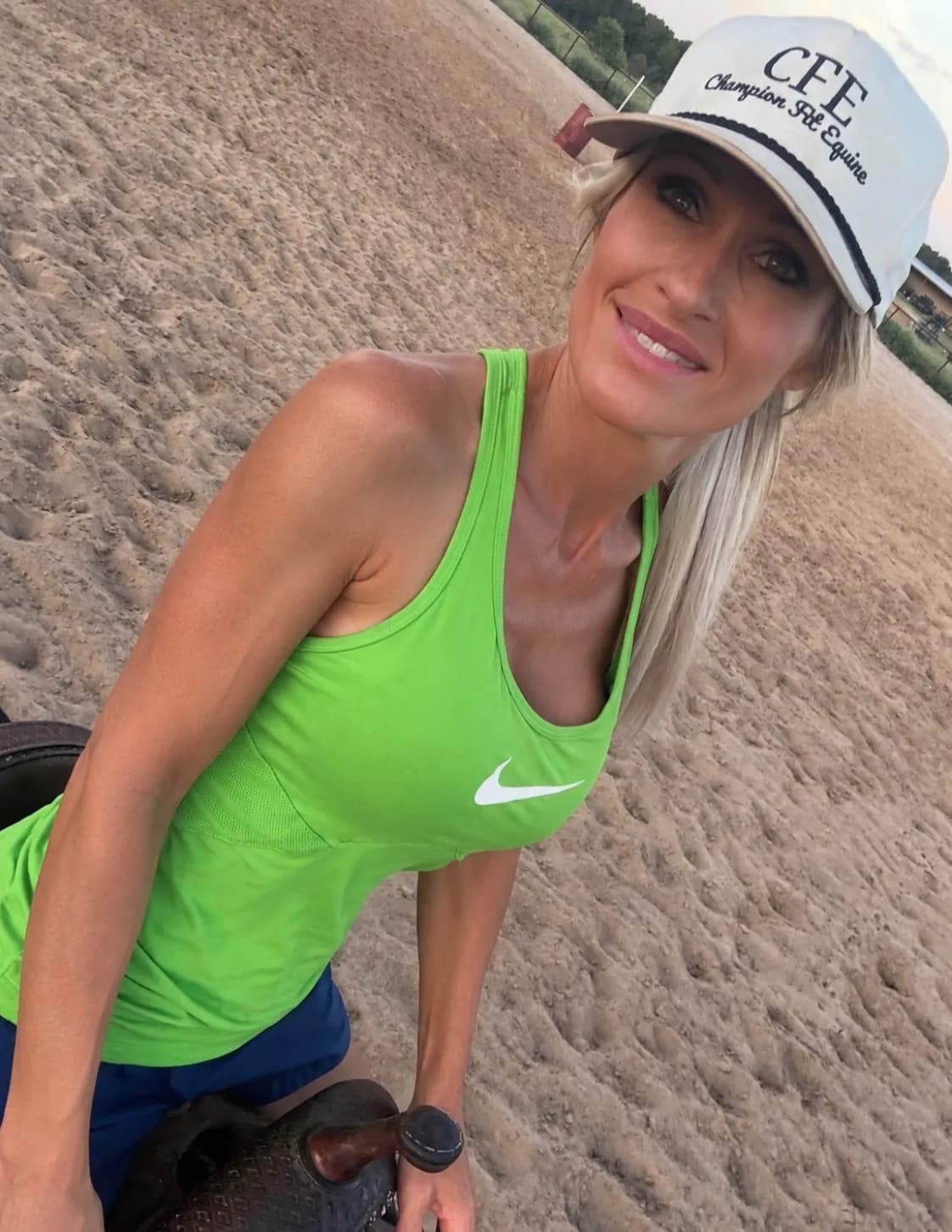 Cutncowgirl image