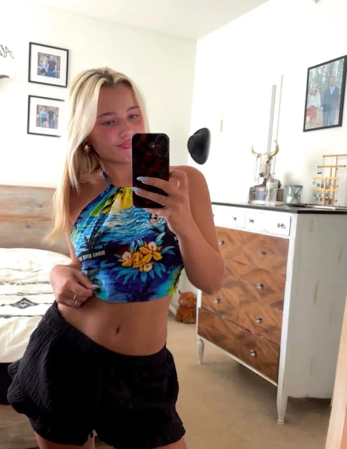 Candace Warlikowski image