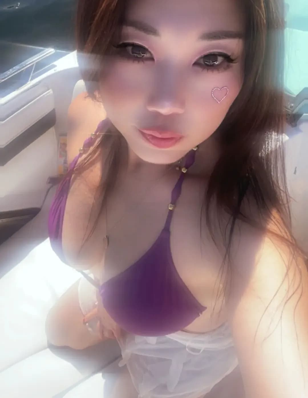 Chloe Choe image