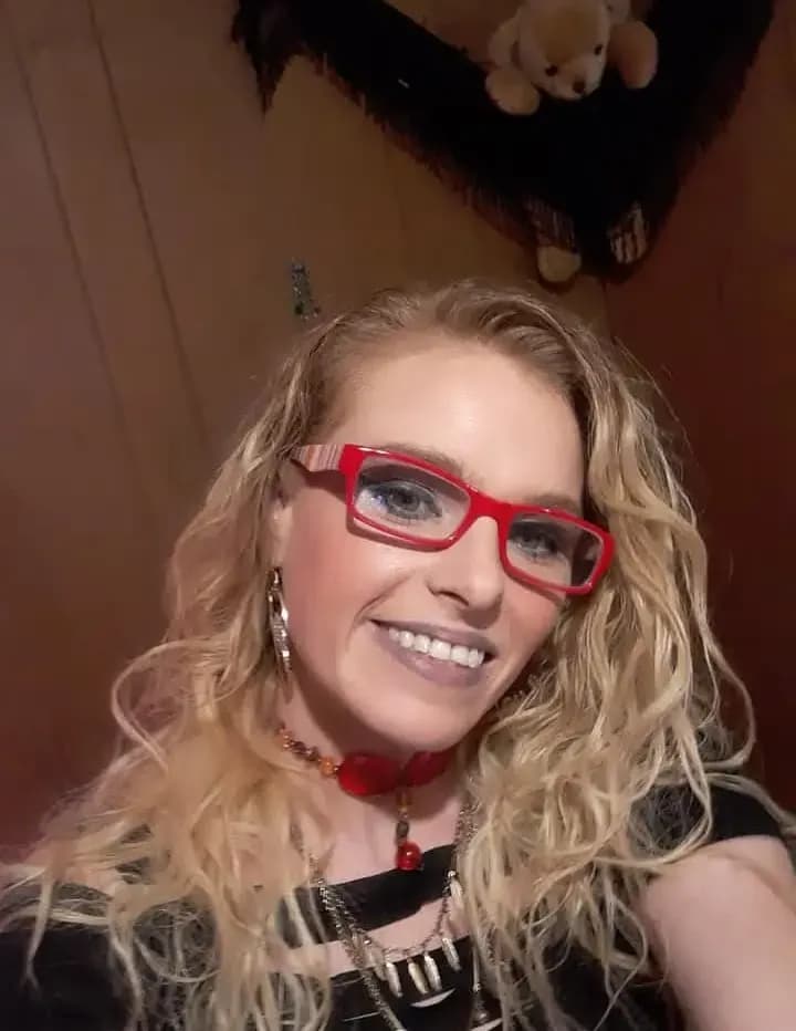 Santana Woodward image