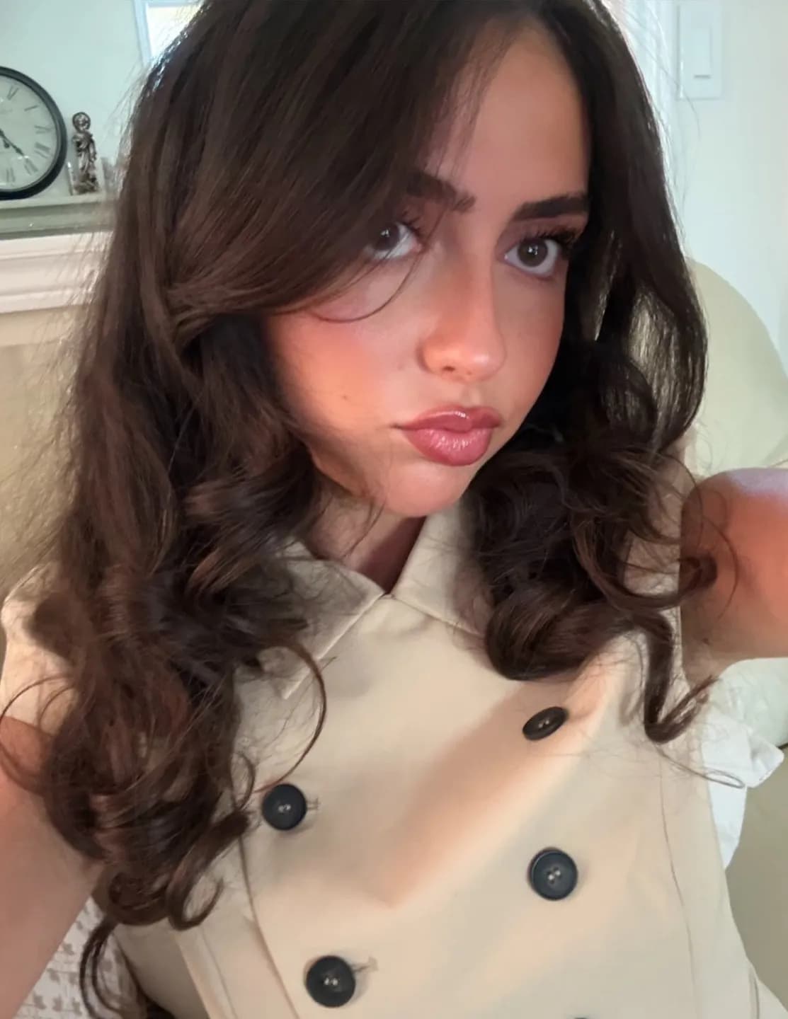 Sarahangeliqa image