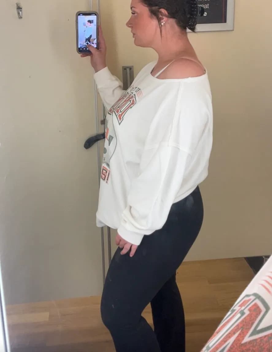 Ava Richards image