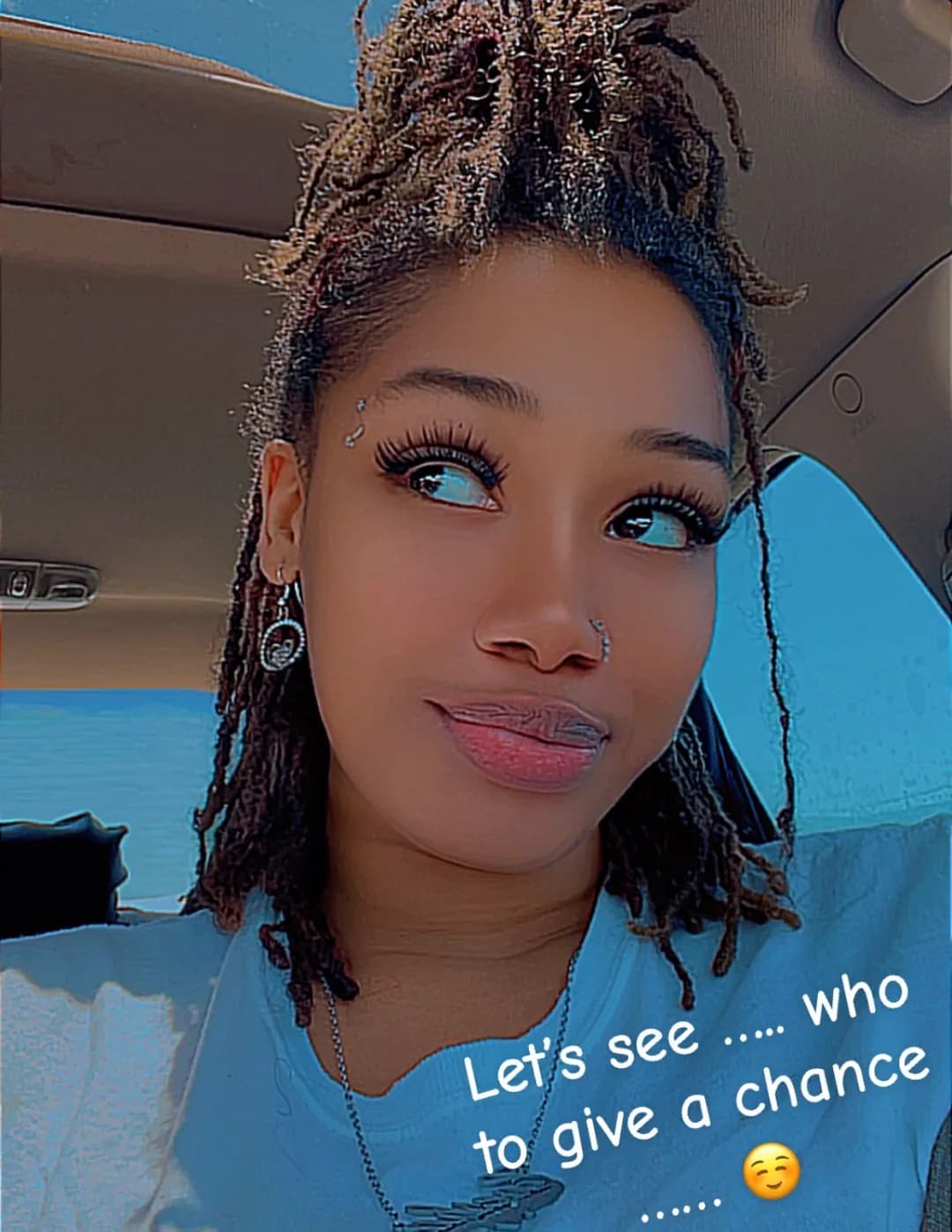 Evie 💋 image