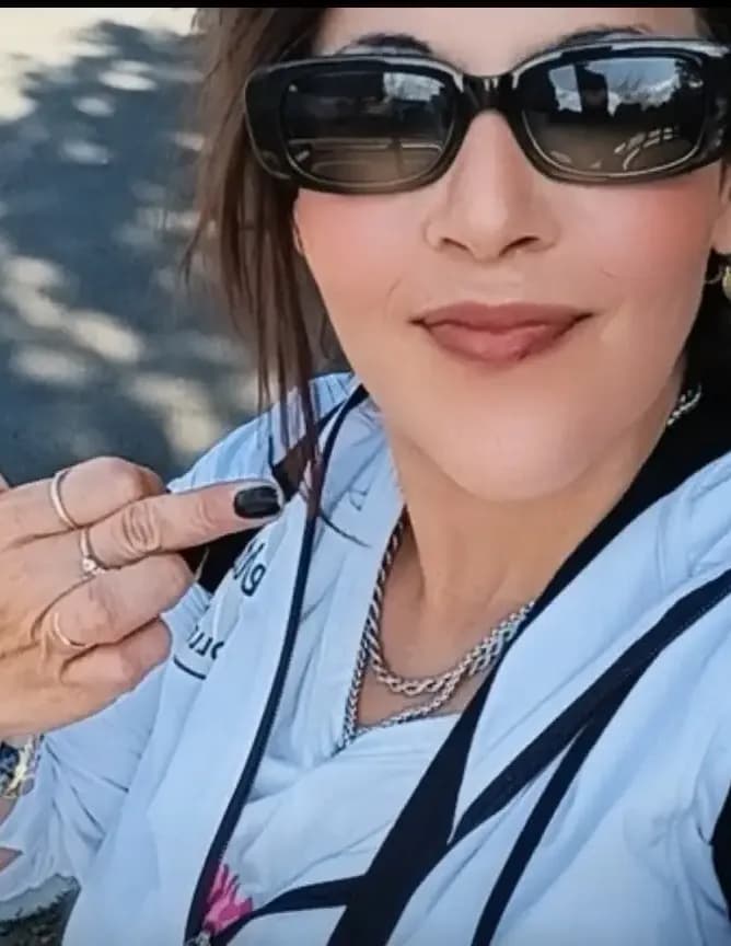 Angelina Martinez image