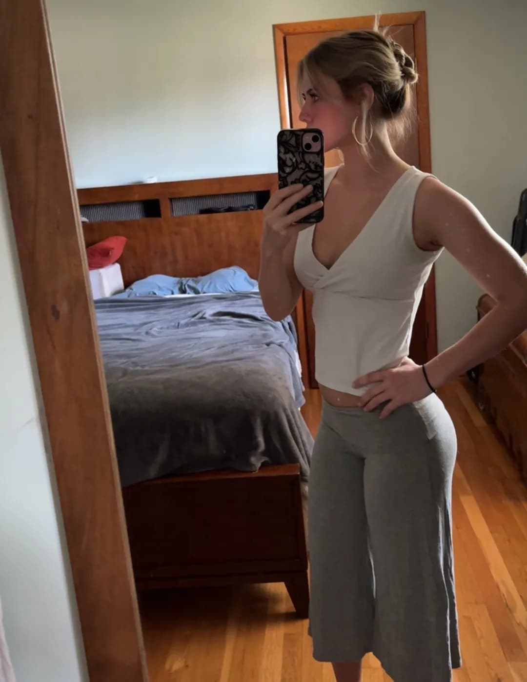 competitor AwqZb