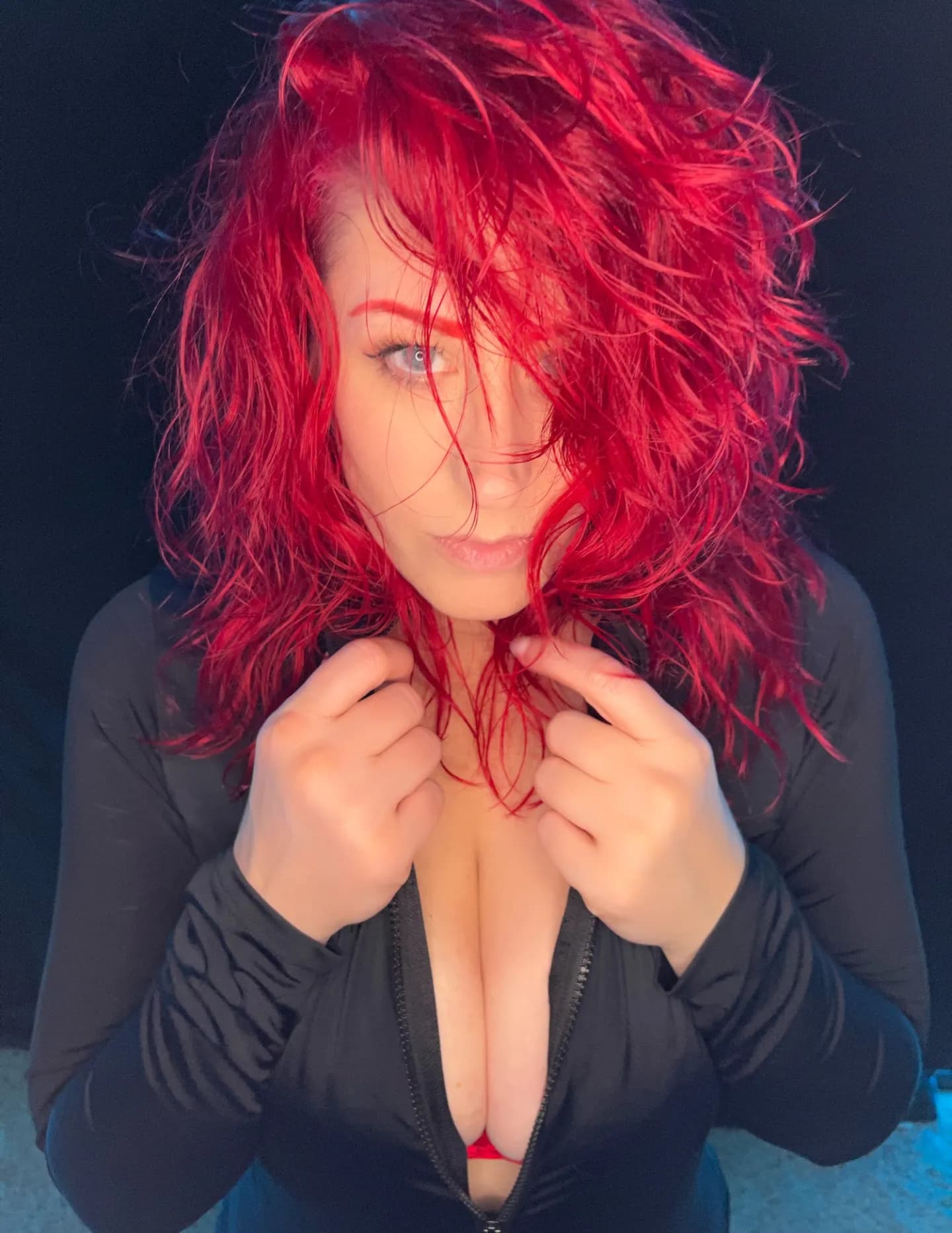 Ms Red image