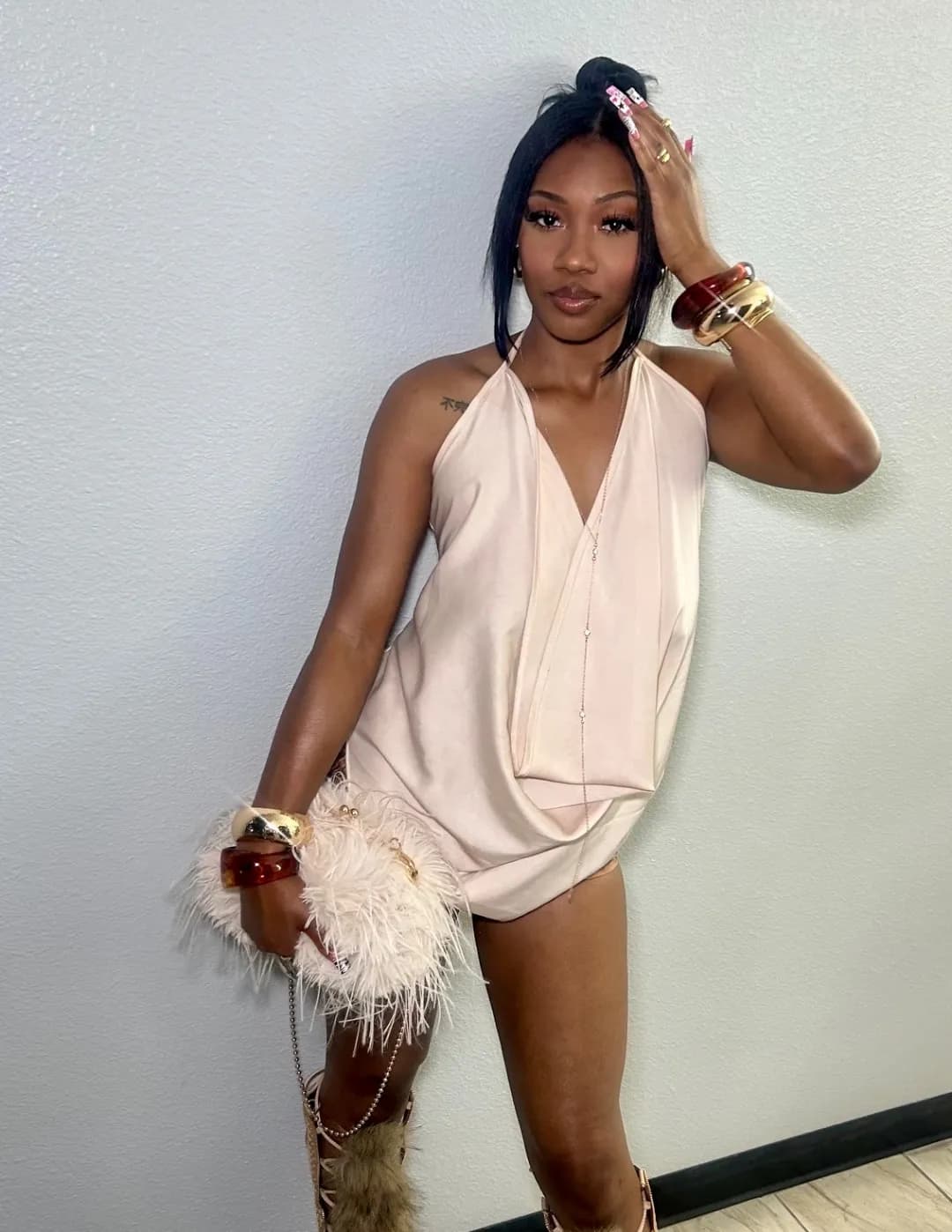 Ms.understoodmoo image