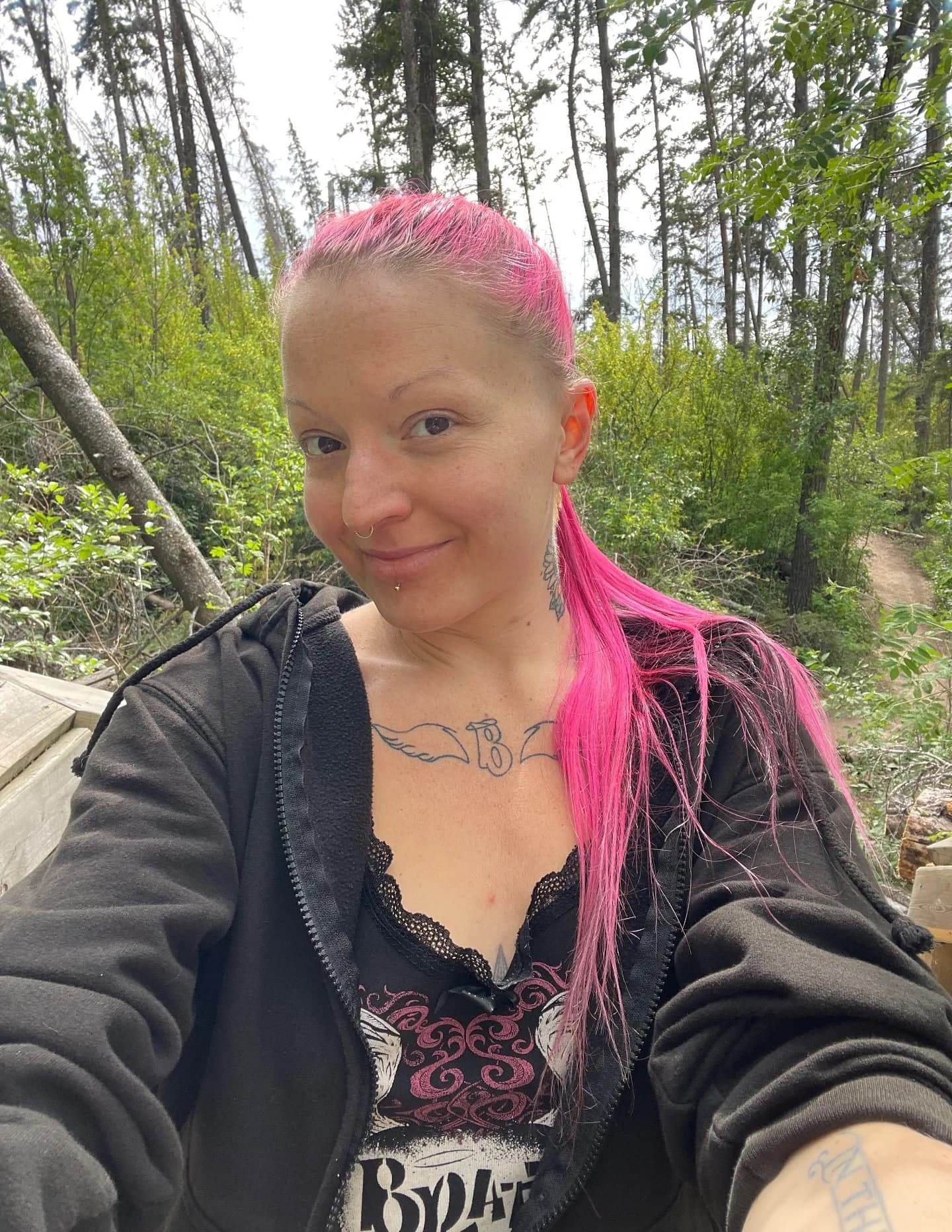 Jessicaodermatt image