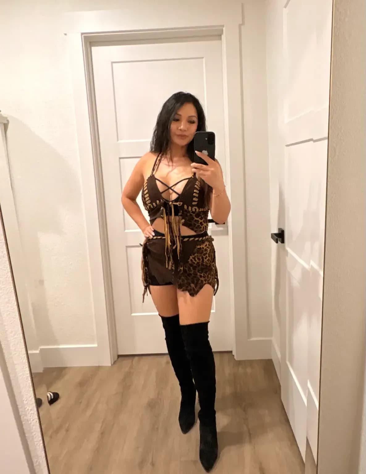 Jennofthepho image