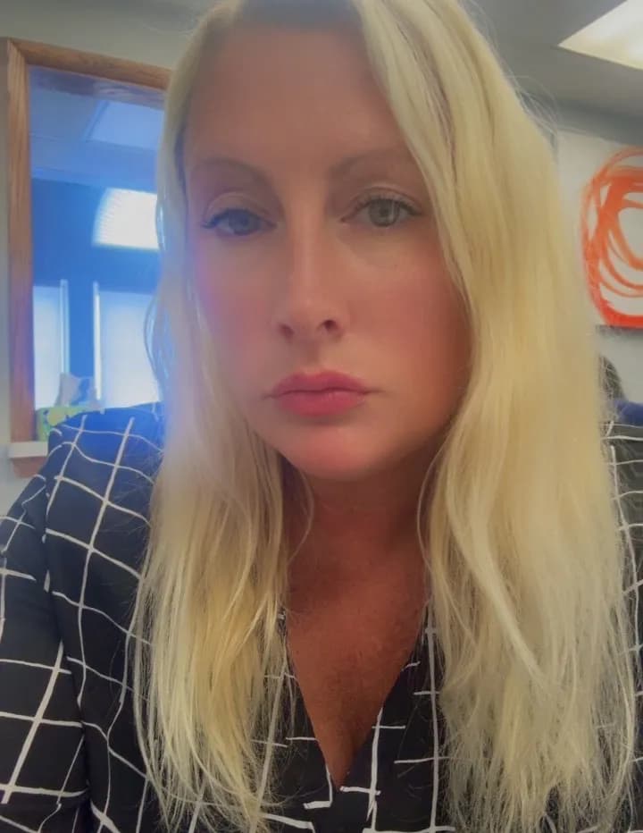 Karenburnett image