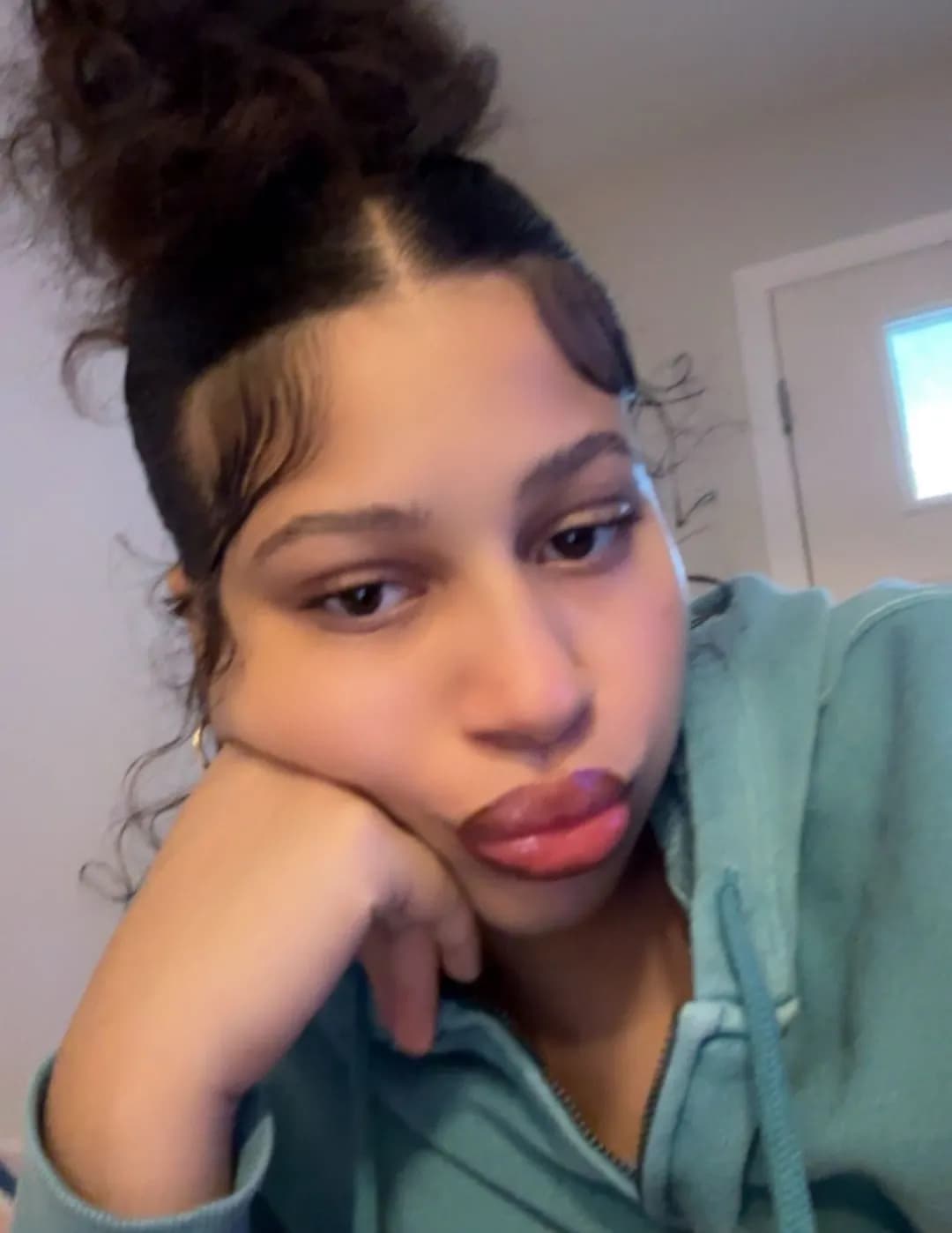 Kaci image