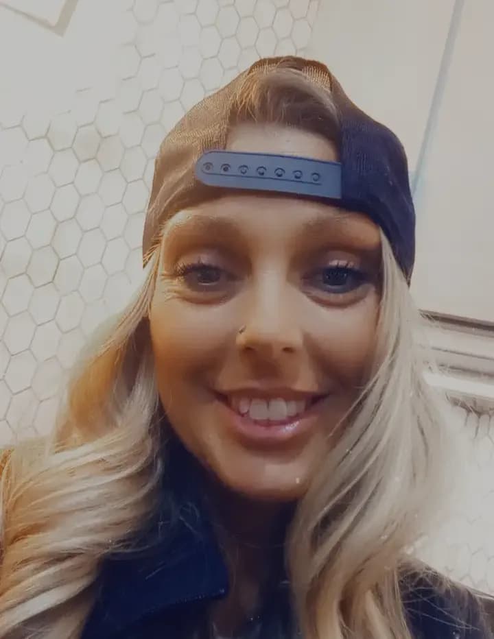 competitor vYjQQ