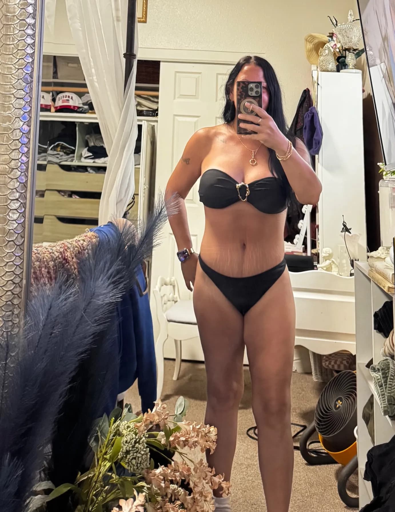 Monica o image