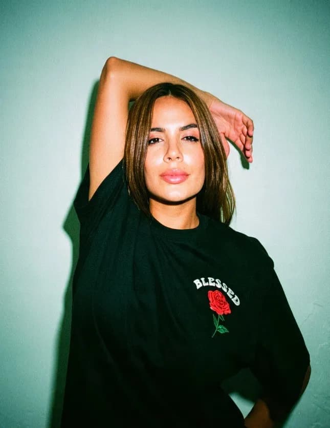 Ivonne Vazquez image