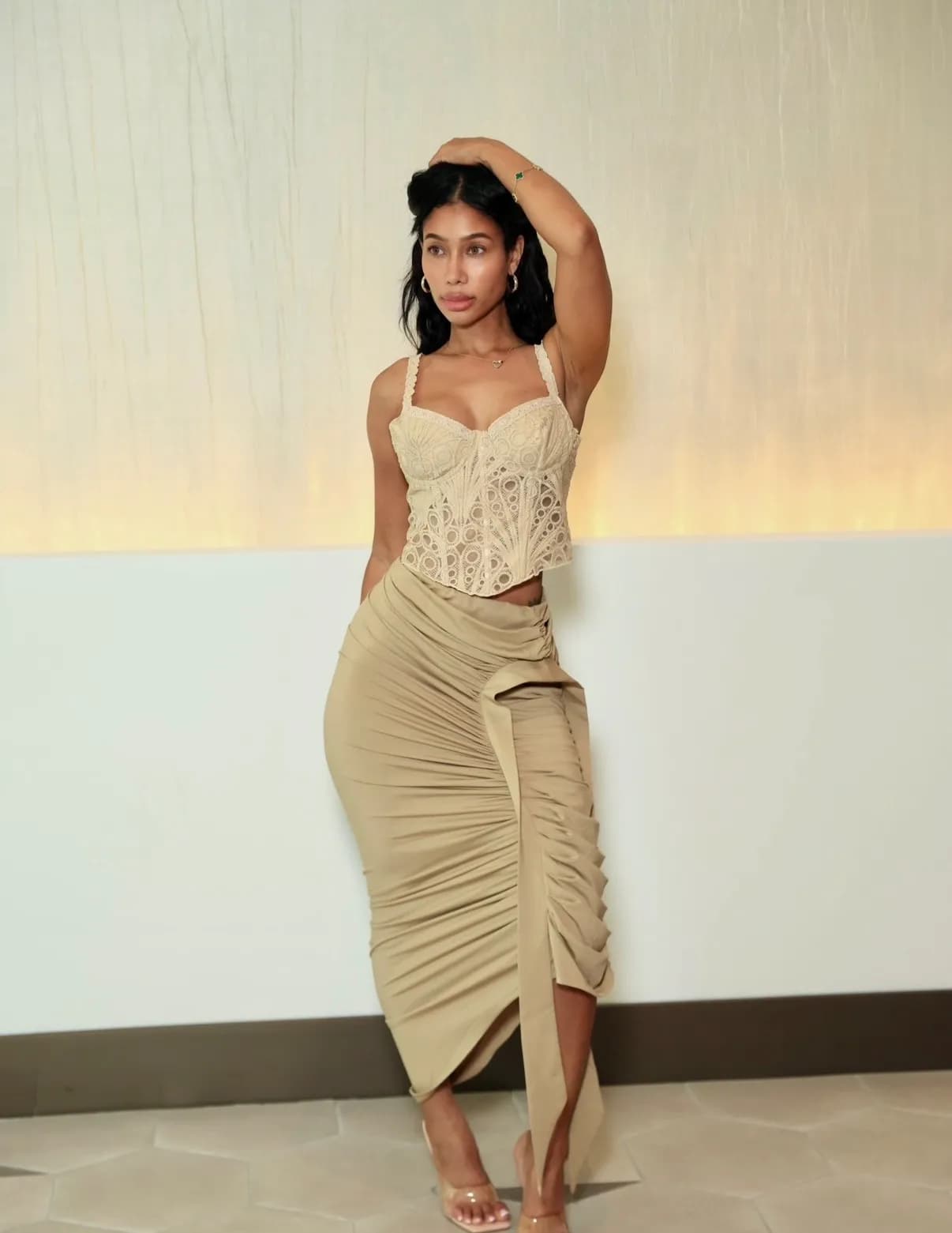 Liana Lastique image