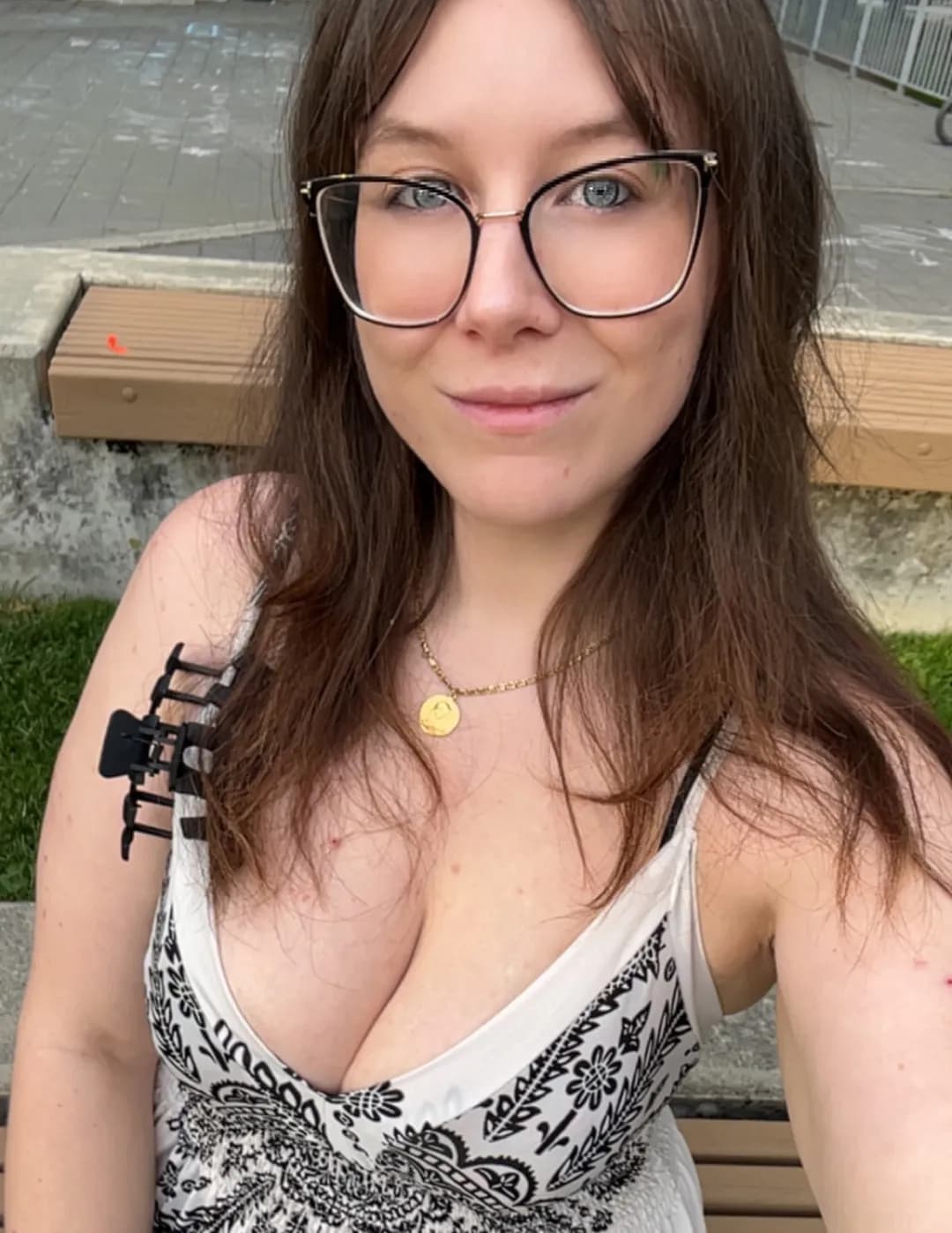 LORA ANNE LEGO image