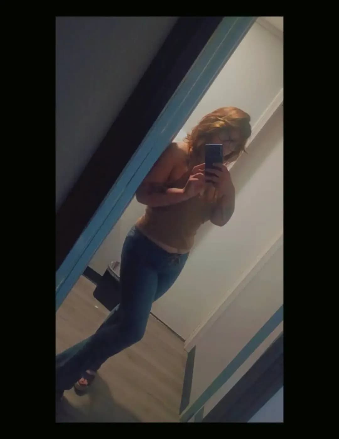 Nevada Barker image