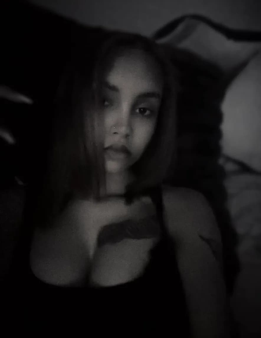 Xoxo.t.2 image