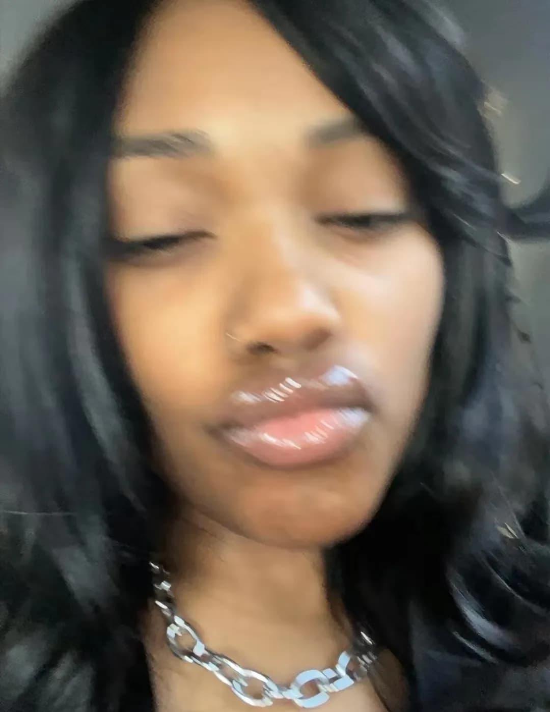 DeovyonneDinah image