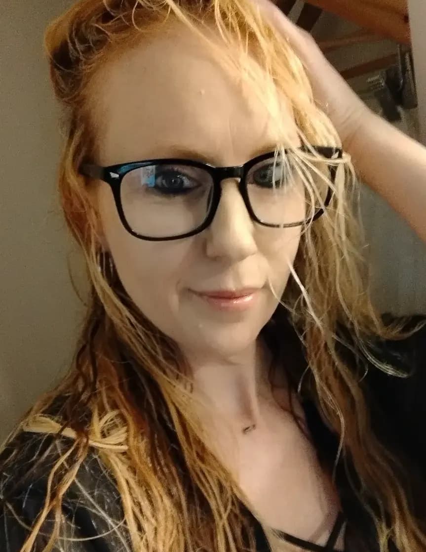 Julie image