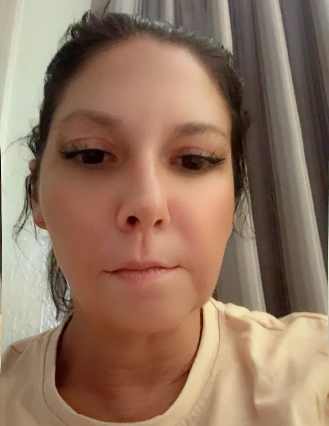Ashley image