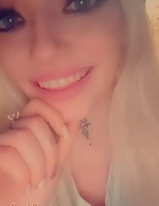 Tay mode image
