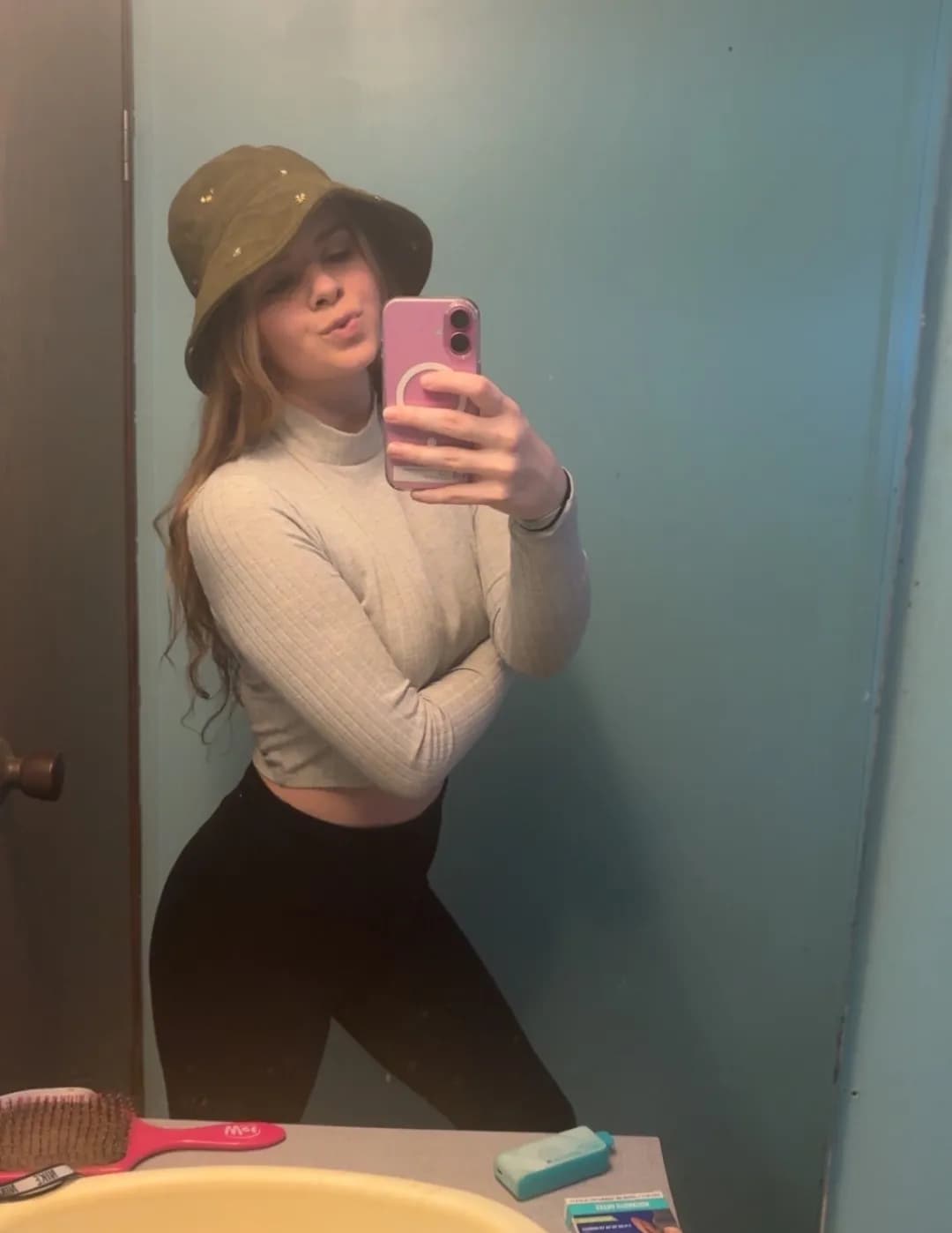 Aria switzer image