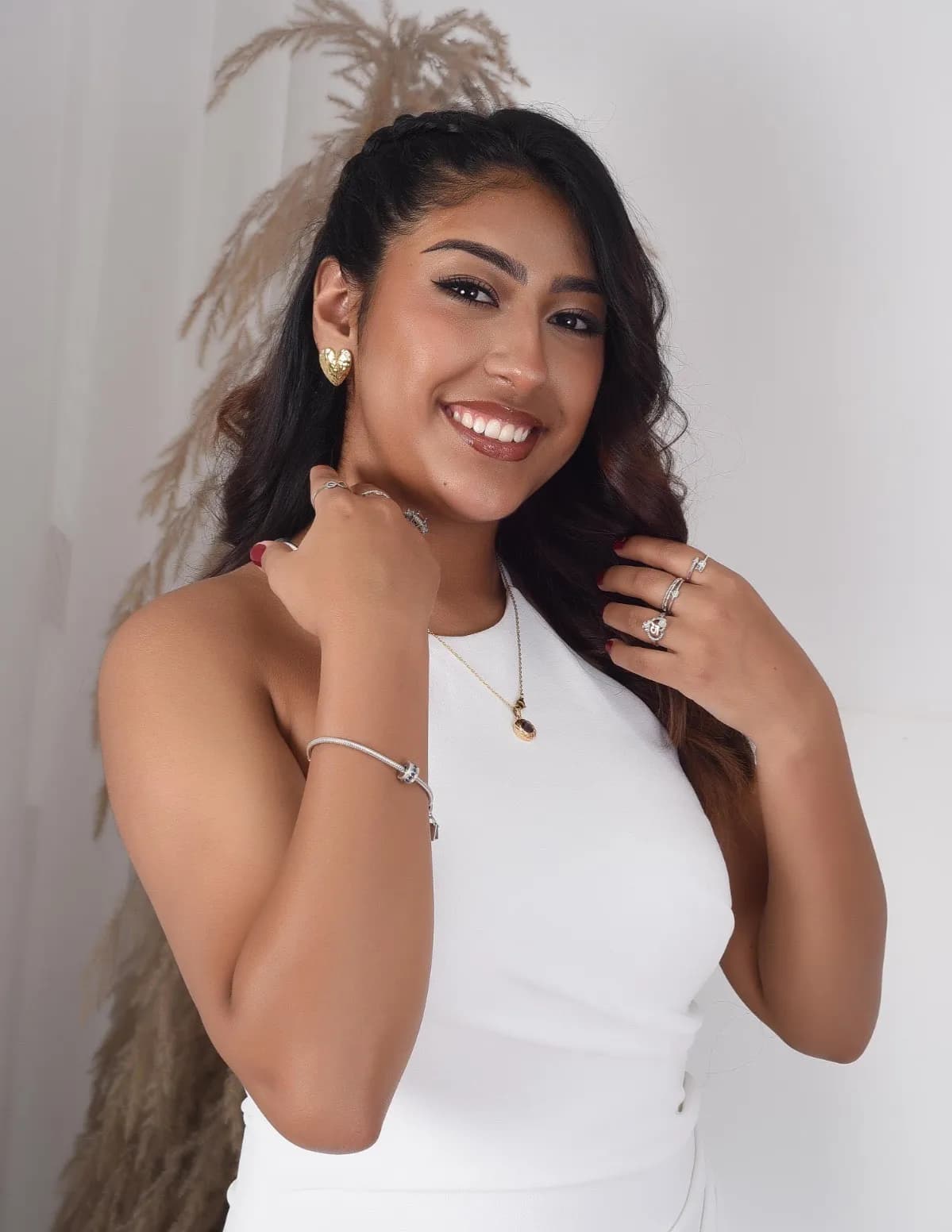 Giselle Gonzalez Velasco image