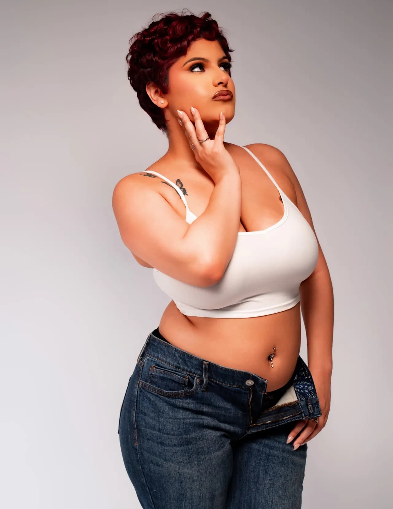 Melanie Molina image