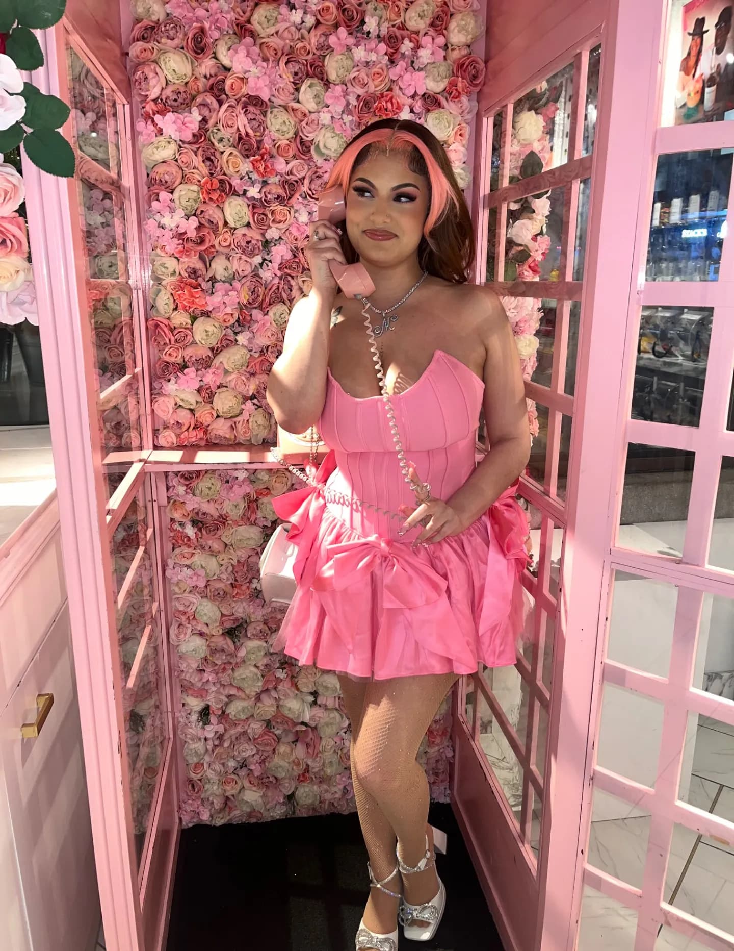 Melanie Molina image
